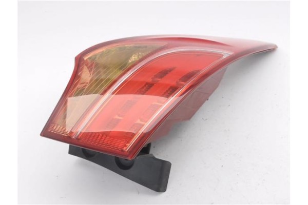 Recambio de piloto trasero izquierdo para hyundai santa fe (dm) 2.2 tecno 4wd referencia OEM IAM 924012W1  