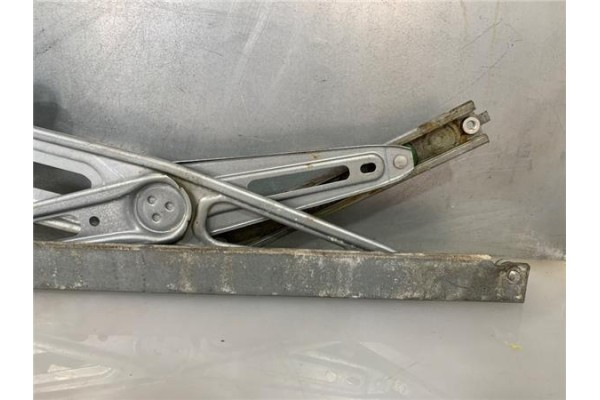 Recambio de mecanismo elevalunas delantero izquierdo para toyota avensis cross sport (t27) 2.2 premium referencia OEM IAM 857020