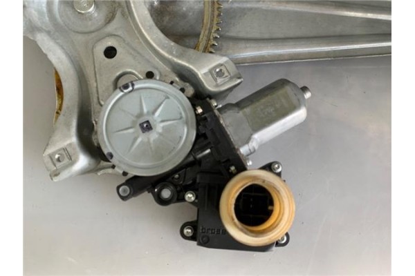 Recambio de mecanismo elevalunas trasero derecho para toyota avensis cross sport (t27) 2.2 premium referencia OEM IAM 8570202020