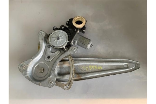 Recambio de mecanismo elevalunas trasero izquierdo para toyota avensis cross sport (t27) 2.2 premium referencia OEM IAM 85701020