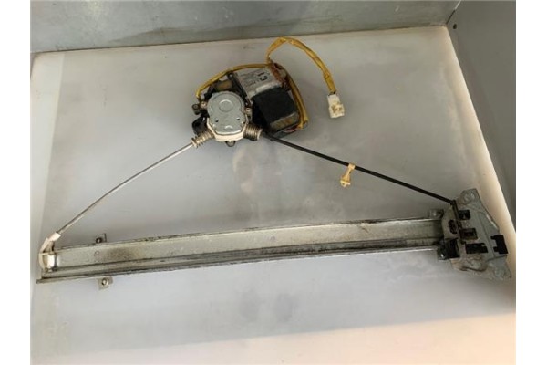 Recambio de mecanismo elevalunas delantero izquierdo para mitsubishi space wagon (n80/n90) 2.4 gdi referencia OEM IAM 0620200233