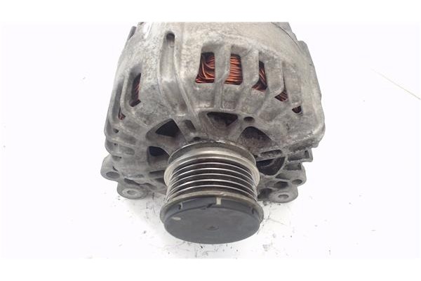 Recambio de alternador para seat leon (1p1) 1.6 tdi referencia OEM IAM 03L903023F TG14C026 