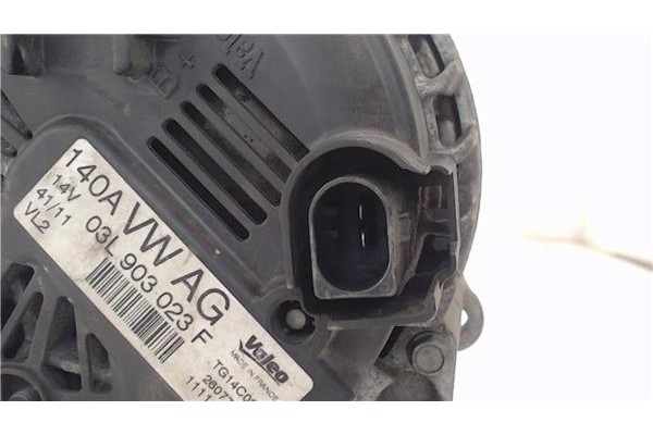 Recambio de alternador para seat leon (1p1) 1.6 tdi referencia OEM IAM 03L903023F TG14C026 