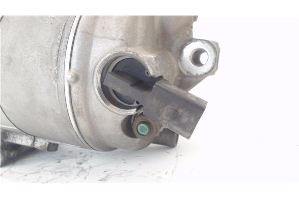 Recambio de compresor aire acond. para seat leon (1p1) 1.6 tdi referencia OEM IAM 5N0820803C  