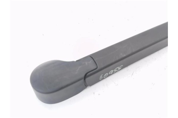 Recambio de brazo limpiaparabrisas trasero para volkswagen golf vi (5k1) 1.4 advance referencia OEM IAM 5K6955707  