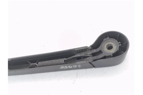 Recambio de brazo limpiaparabrisas trasero para volkswagen golf vi (5k1) 1.4 advance referencia OEM IAM 5K6955707  