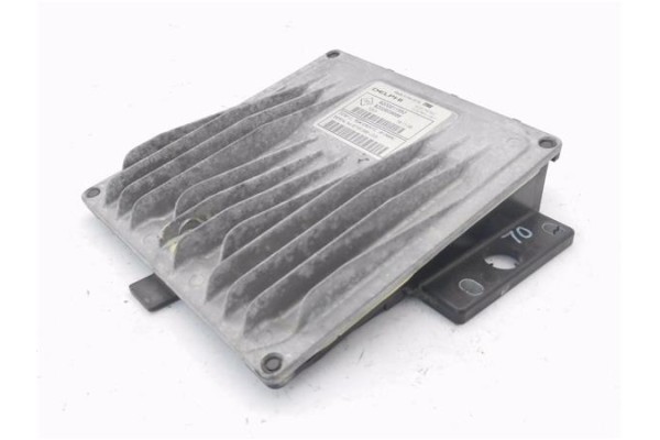 Recambio de centralita para renault clio iii 1.5 dci (c/br1g) referencia OEM IAM 8200911560 8200909666 
