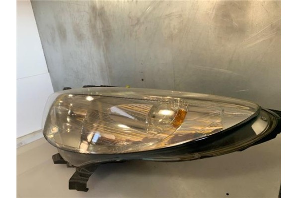 Recambio de faro delantero izquierdo para peugeot 207 1.6 hdi referencia OEM IAM 964998628001 89900872 
