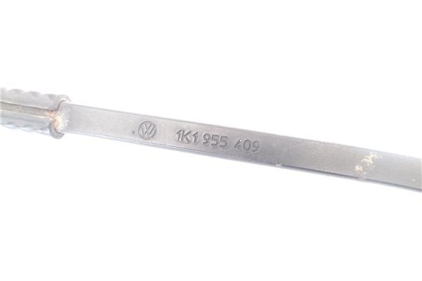 Recambio de brazo limpiaparabrisas delantero izquierdo para volkswagen golf v (1k1) 2.0 tdi 16v referencia OEM IAM 1K1955409  
