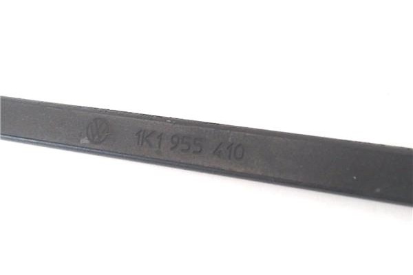 Recambio de brazo limpiaparabrisas delantero derecho para volkswagen golf v (1k1) 2.0 tdi 16v referencia OEM IAM 1K1955410  