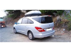 ssangyong rodius del año 2006