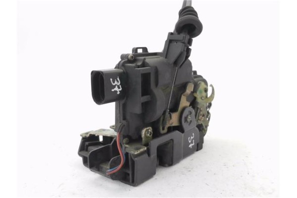 Recambio de cerradura puerta delantero derecha para volkswagen golf iv berlina (1j1) 1.4 conceptline referencia OEM IAM   