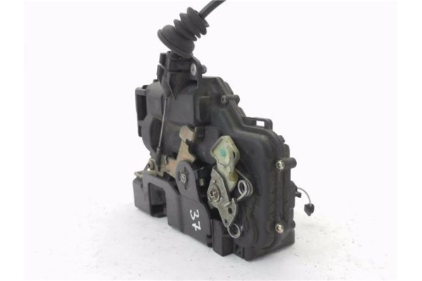 Recambio de cerradura puerta delantero derecha para volkswagen golf iv berlina (1j1) 1.4 conceptline referencia OEM IAM   
