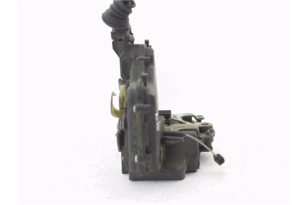 Recambio de cerradura puerta delantero derecha para volkswagen golf iv berlina (1j1) 1.4 conceptline referencia OEM IAM   