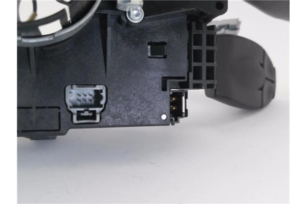 Recambio de mando intermitencia para peugeot 207 1.6 hdi referencia OEM IAM 96630718XT 6242Z6 