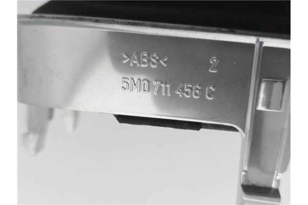 Recambio de pomo palanca cambio para volkswagen golf v plus (5m1) 1.9 tdi referencia OEM IAM 5M0711456C  