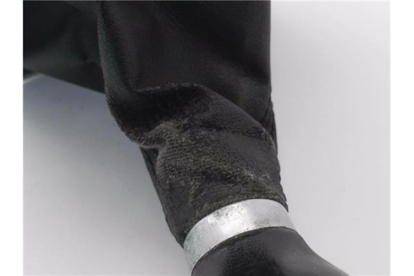 Recambio de pomo palanca cambio para volkswagen golf v plus (5m1) 1.9 tdi referencia OEM IAM 5M0711456C  