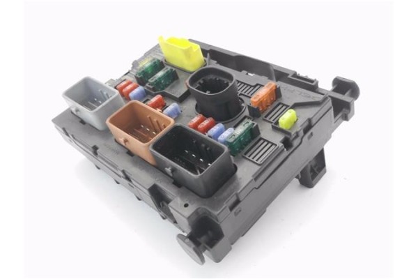 Recambio de bsm para peugeot 207 1.6 hdi referencia OEM IAM 9661086980 BSML1000 