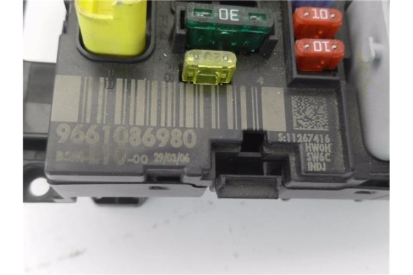 Recambio de bsm para peugeot 207 1.6 hdi referencia OEM IAM 9661086980 BSML1000 