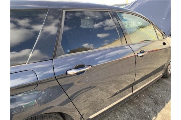 Recambio de puerta trasero derecha para citroen c5 tourer 2.0 business class referencia OEM IAM 9008R9  