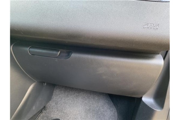 Recambio de guantera salpicadero para citroen c5 tourer 2.0 business class referencia OEM IAM 8226PK  