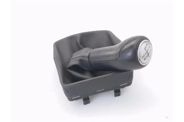 Recambio de pomo palanca cambio para volkswagen polo iv (9n3) 1.4 advance referencia OEM IAM 6Q1711113G  