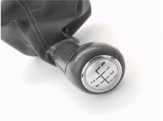 Recambio de pomo palanca cambio para volkswagen polo iv (9n3) 1.4 advance referencia OEM IAM 6Q1711113G  