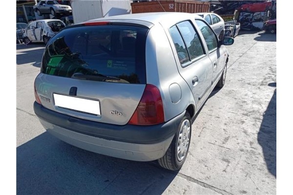 renault clio ii fase i (b/cb0) del año 2001