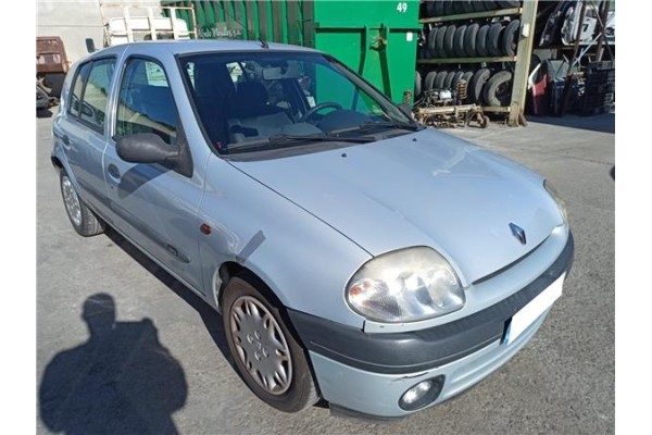 renault clio ii fase i (b/cb0) del año 2001