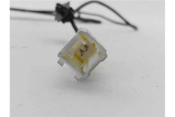 Recambio de anclaje cinturon delantero izquierdo para citroen c4 berlina 1.6 collection referencia OEM IAM 96783602XT  