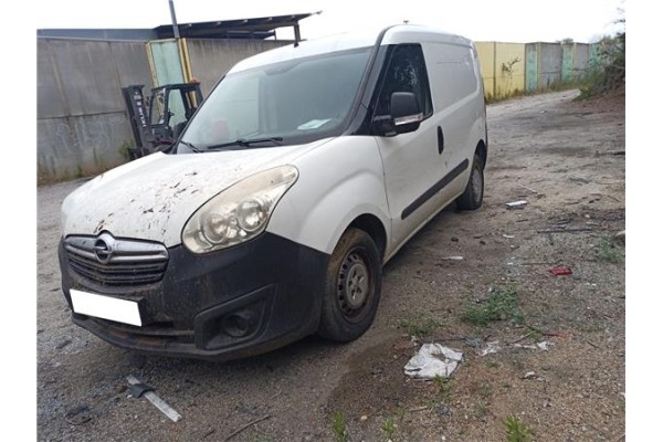 opel combo d del año 2016