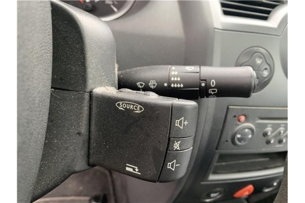 Recambio de mando intermitencia para renault megane ii (bm0/1_, cm0/1_) 2.0 16v (bm0u, cm0u) referencia OEM IAM 8200216462  