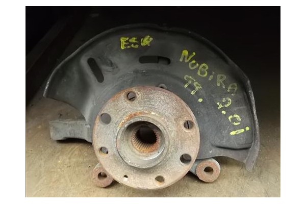 Recambio de mangueta delantero izquierda para daewoo nubira berlina 2.0 i referencia OEM IAM   