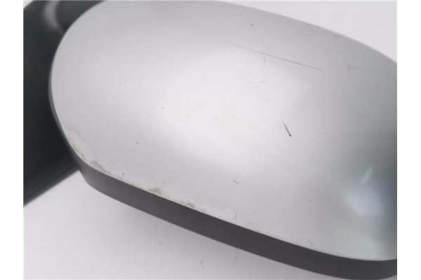 Recambio de retrovisor electrico derecho para toyota corolla (e12) 2.0 d-4d referencia OEM IAM E11015440  