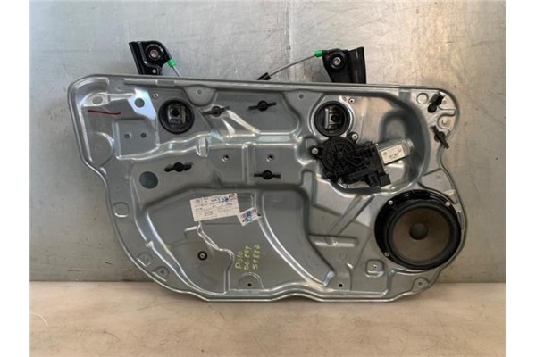 Recambio de elevalunas electrico delantero izquierdo para volkswagen polo iv (9n1) 1.4 tdi referencia OEM IAM 6Q4837401AM 3B1837