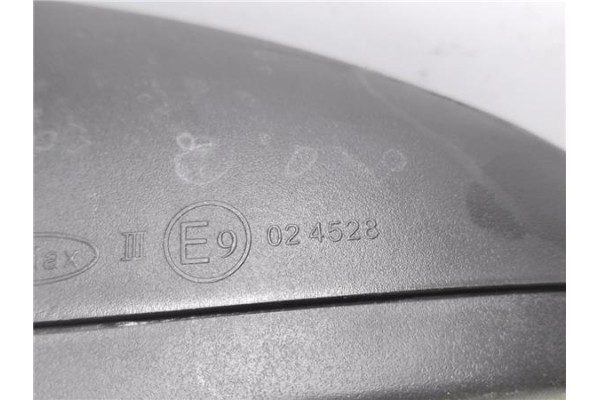 Recambio de retrovisor electrico izquierdo para peugeot 207 1.6 hdi referencia OEM IAM E9024528  