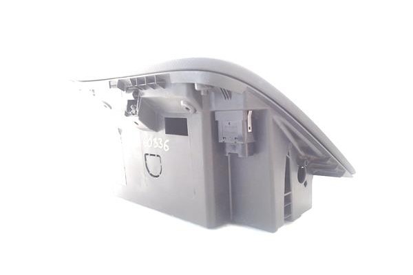 Recambio de guantera salpicadero para seat leon (1p1) 1.6 tdi referencia OEM IAM 1P1857103A1 ZSB1P1857095C 