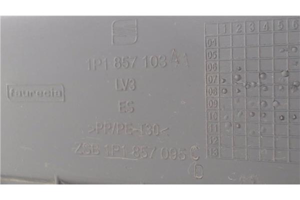 Recambio de guantera salpicadero para seat leon (1p1) 1.6 tdi referencia OEM IAM 1P1857103A1 ZSB1P1857095C 
