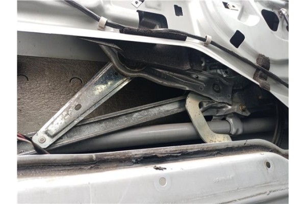 Recambio de puerta delantero izquierda para bmw serie z3 roadster (e36) 1.8 referencia OEM IAM 41518261293  