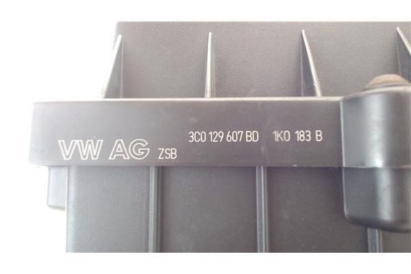 Recambio de carcasa filtro aire para seat leon (1p1) 1.6 tdi referencia OEM IAM 36129611CD  