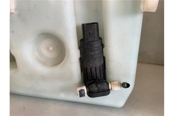 Recambio de deposito limpiaparabrisas para seat leon (1p1) 1.6 tdi referencia OEM IAM 1K0955453Q 1K10955453R 