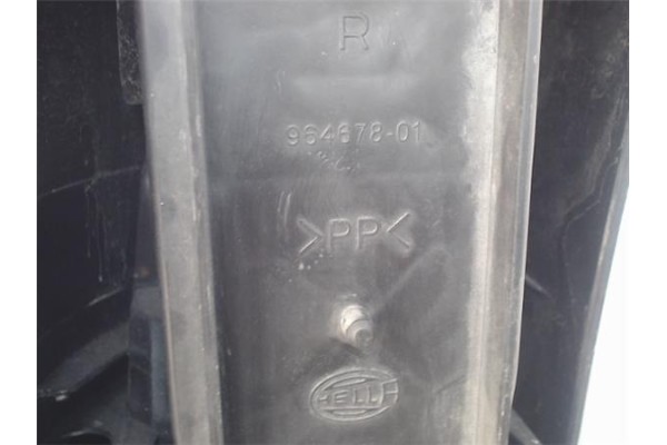 Recambio de piloto trasero derecho para mercedes-benz vito furgón (639) 2.1 111cdi referencia OEM IAM 96467801  