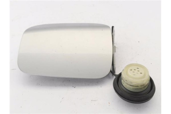 Recambio de tapa exterior combustible para nissan micra (k12e) 1.2 16v referencia OEM IAM 78830AX005 1725179974 