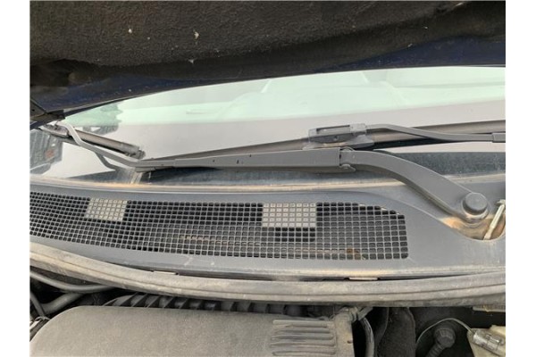 Recambio de brazo limpiaparabrisas delantero derecho para renault megane ii (bm0/1_, cm0/1_) 2.0 16v (bm0u, cm0u) referencia OEM