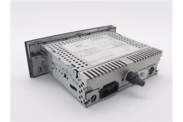 Recambio de autoradio para mitsubishi colt cz3 berl. 3 (z30) 1.5 di-d instyle referencia OEM IAM MZ313550  