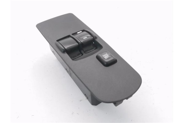 Recambio de mando elevalunas delantero izquierdo para mitsubishi colt cz3 berl. 3 (z30) 1.5 di-d instyle referencia OEM IAM MR58