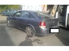 opel vectra c berlina del año 2004