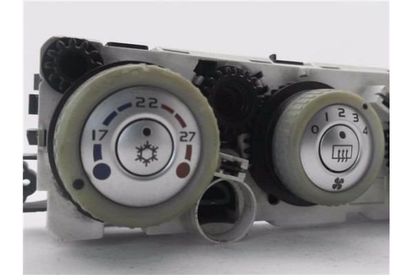 Recambio de mandos calefaccion / a.a. para mitsubishi colt cz3 berl. 3 (z30) 1.5 di-d instyle referencia OEM IAM PMN164569U 6966