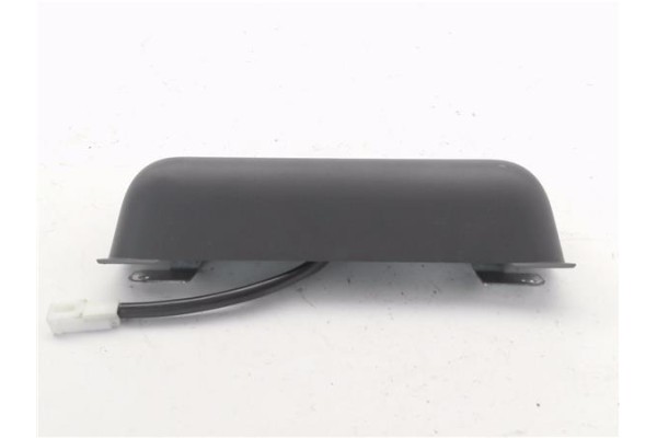 Recambio de luz central de freno para mitsubishi colt cz3 berl. 3 (z30) 1.5 di-d instyle referencia OEM IAM MR957380 09967728 