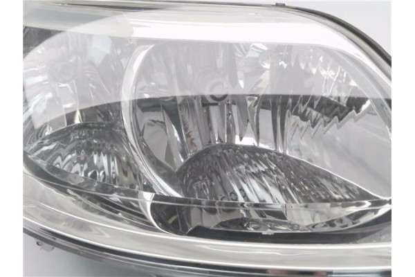 Recambio de faro delantero dcho para citroen c4 berlina 1.6 hdi referencia OEM IAM 9646893880 89009406 